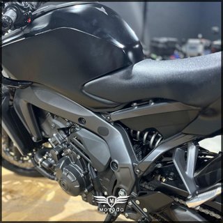 YAMAHA MT 09  Y-AMT (modelo actual) 2024