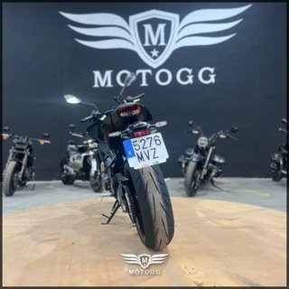 YAMAHA MT 09  Y-AMT (modelo actual) 2024