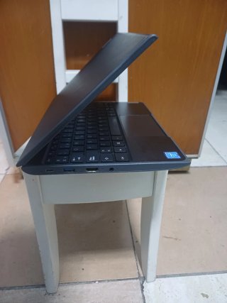 Ordenador portátil lenovo