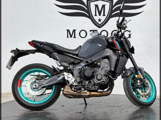 YAMAHA MT 09  35kW (modelo actual) 2024