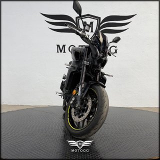 YAMAHA MT 09  35kW (2022-2023) 2022