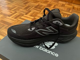 Scarpe New Balance nere e grigie