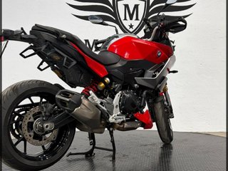 BMW F 900 XR  Versión 2020 (modelo actual) 2020