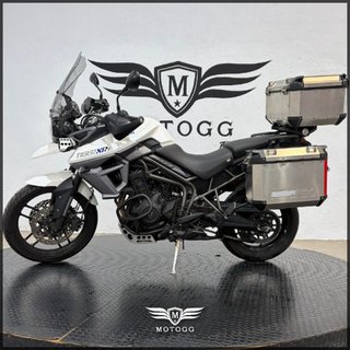 TRIUMPH Tiger 800 XR  T (2016-2017) 2016
