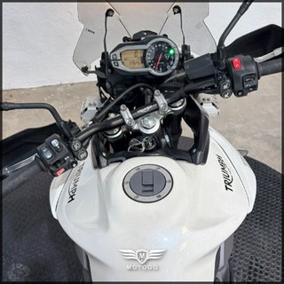 TRIUMPH Tiger 800 XR  T (2016-2017) 2016