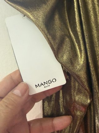 Vestido fiesta dorado largo Mango