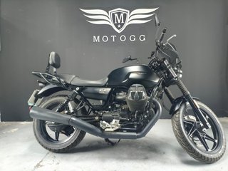 MOTO GUZZI V7  Stone (modelo actual) 2023