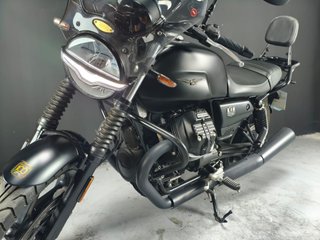 MOTO GUZZI V7  Stone (modelo actual) 2023