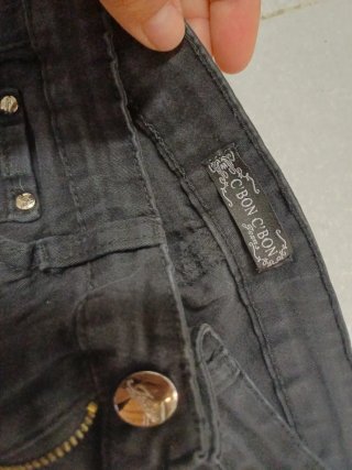 Jeans neri strappati donna taglia S