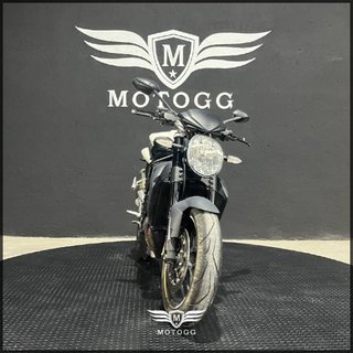 MV AGUSTA BRUTALE 1090 2015