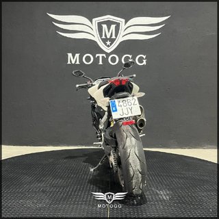 MV AGUSTA BRUTALE 1090 2015