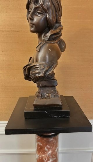 Busto Bronce Art Nouveau Cendrillon