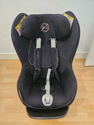 Seggiolino auto Cybex girevole