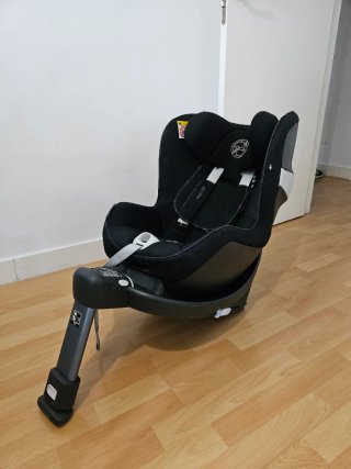 Seggiolino auto Cybex girevole