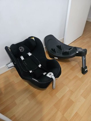 Seggiolino auto Cybex girevole