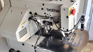 Máquina Presilladora Brother KE-434C