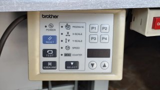 Máquina Presilladora Brother KE-434C