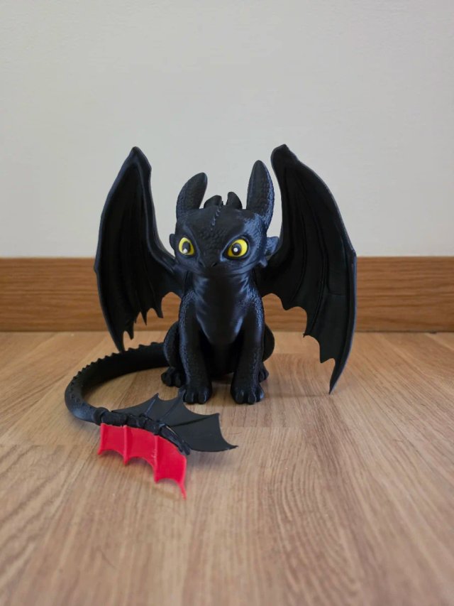 Figura Desdentado Como entrenar a tu dragón 21cm