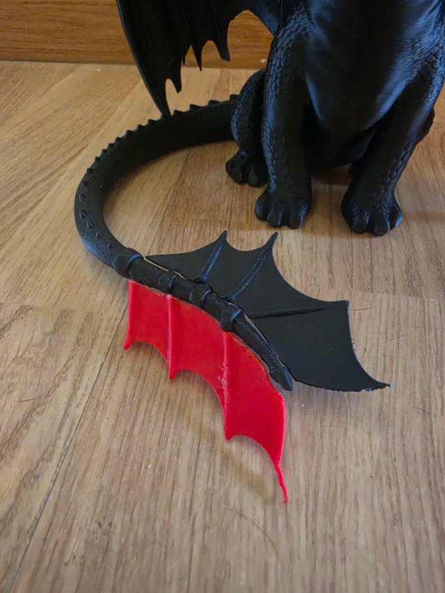 Figura Desdentado Como entrenar a tu dragón 21cm