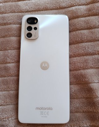 Telefono Motorola G22 bianco