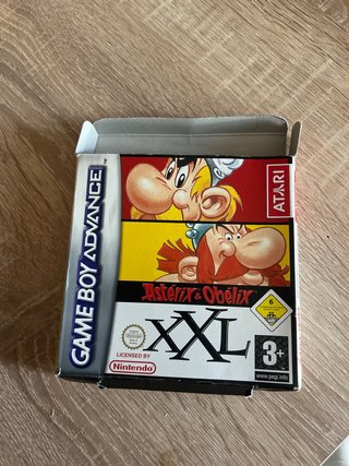 Asterix & Obelix XXL Game Boy Advance en su caja