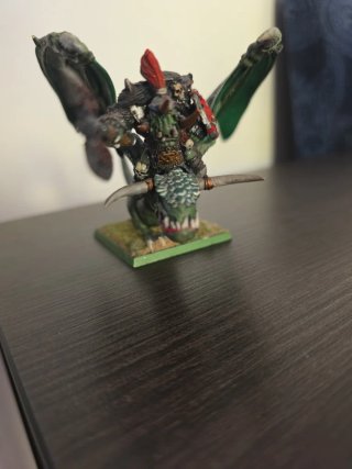 Warhammer OOP Orco Capoguerra su Viverna (Metallo)