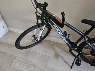 Bicicleta Rockrider gris