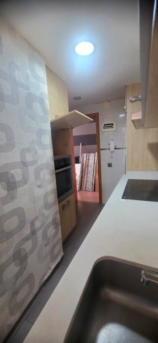 Muebles de cocina con encimera de silestone