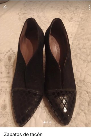 Zapatos de tacón negros