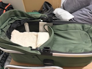 Lote silla Joolz Hub  + Capazo+ bolso+ colchoneta
