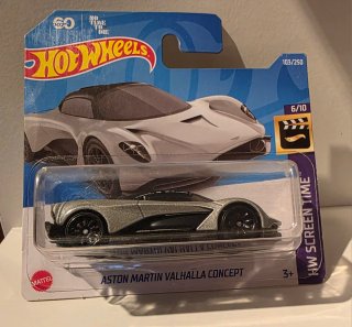 Hot Wheels Aston Martin Valhalla Concept 6/10