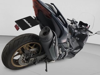 Yamaha TMAX 560 Tech MAX Maxi-Scooter.