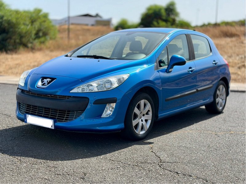 Peugeot 308 2008 - foto 1