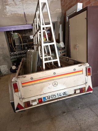 Remolque 2 ejes con freno y caballete