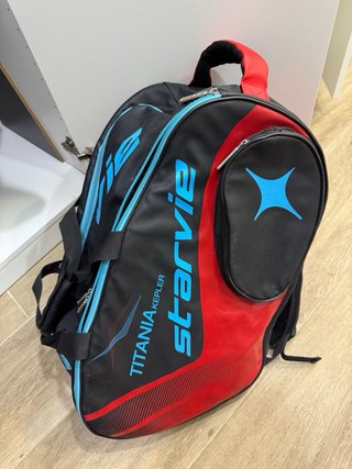 Paletero Bullpadel Azul Marino y Paletero starvie