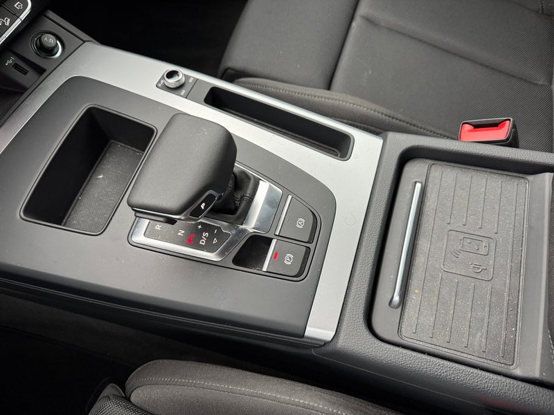 Audi Q5 2024, foto 26