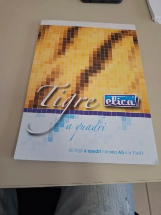 Blocco note Tigre a quadretti Elica