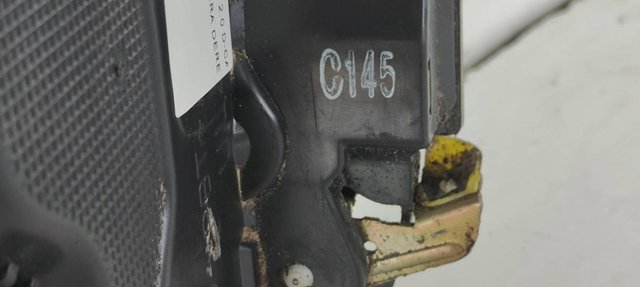 CERRADURA PUERTA DELANTERA DERECHA TOYOTA AVENSIS