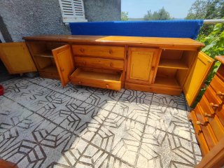 Mueble de salón de madera