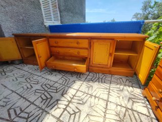 Mueble de salón de madera
