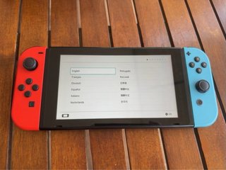 Nintendo Switch + Maletín COMPLETO + Fifa 20