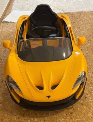 Coche teledirigido grande para niños (2-6 años)