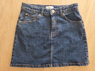 2 minifaldas vaqueras T 13-14 Zara y Mango Kids