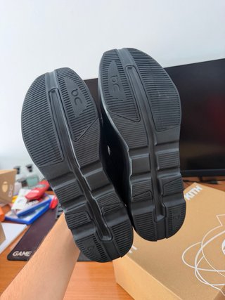 On Running x Kith Cloudzone Talla 41