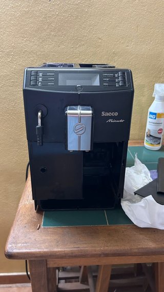 Cafetera Saeco Minuto Súper Automática