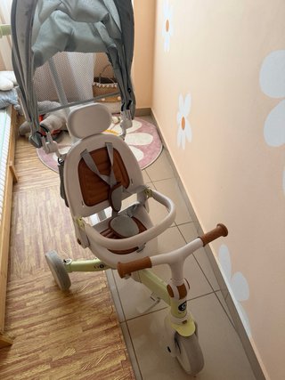 Triciclo evolutivo Olmitos beige y verde