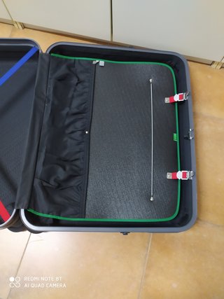 Maleta Rígida Benetton Negra Multicolor