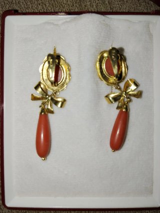 Pendientes Oro 18k Coral Rojo