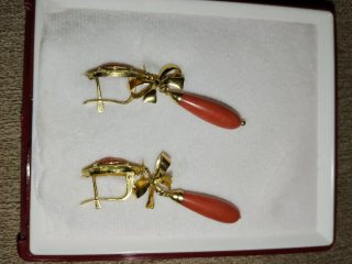 Pendientes Oro 18k Coral Rojo