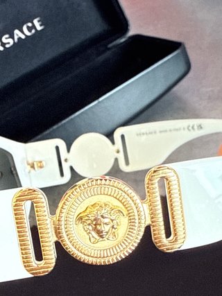 Gafas Versace Blancas y Doradas